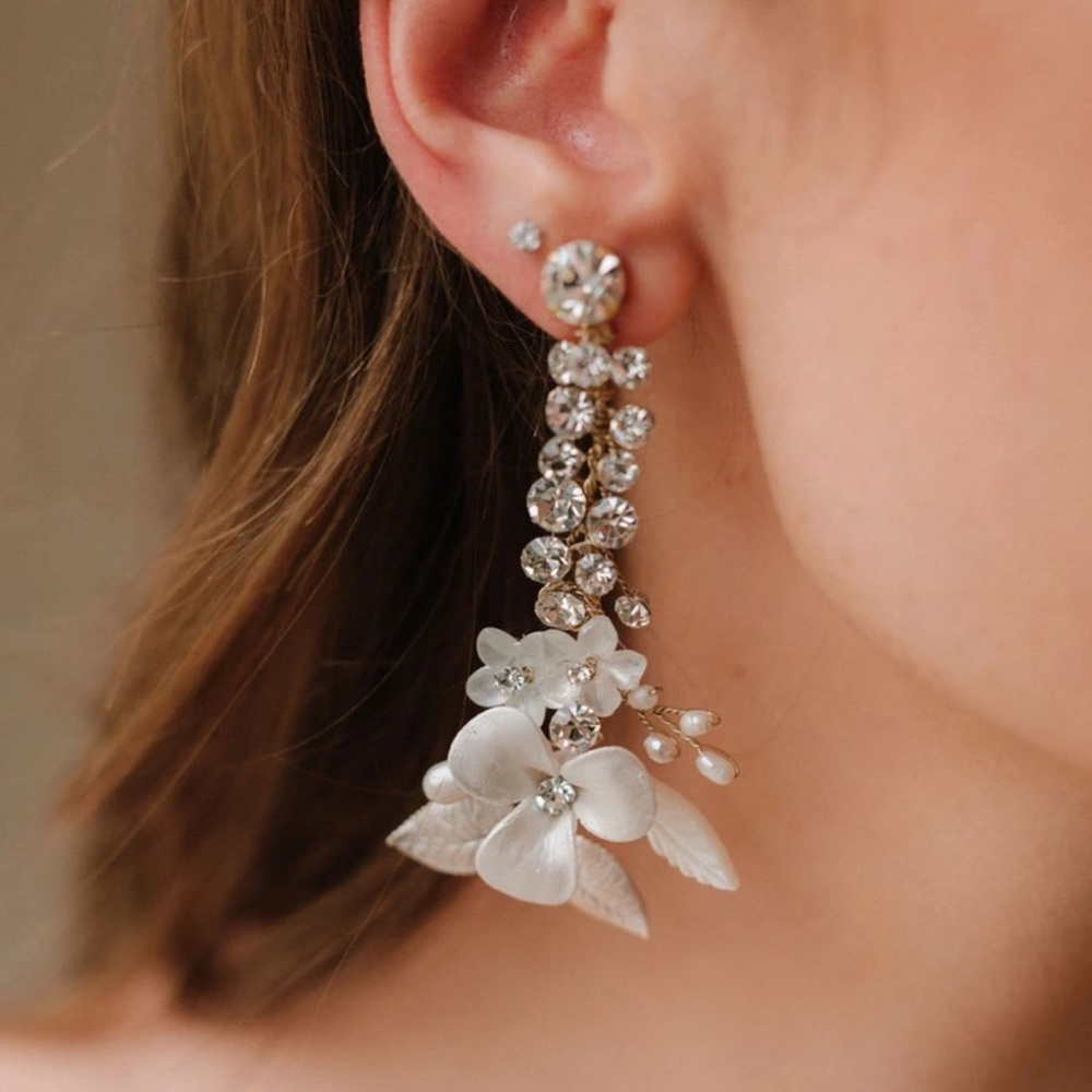 Untamed Petals Arrow Wedding Earring